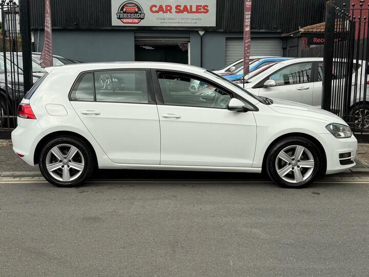 Volkswagen Golf 1.6 Tdi Bluemotion Tech Match Euro 5 Ss ML64DVW White #2