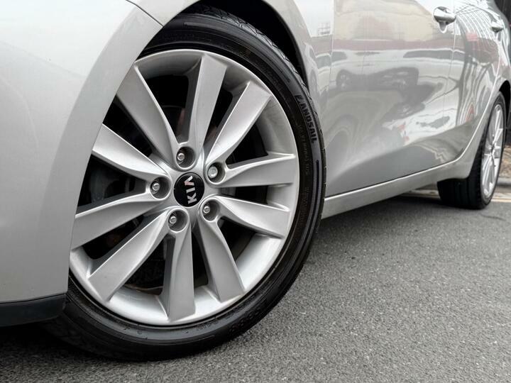 Kia Ceed 1.6 Gdi Ecodynamics 3 Euro 5 Ss White #21
