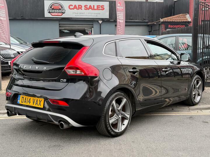 Volvo V40 1.6 D2 R-design Euro 5 Ss Black #5