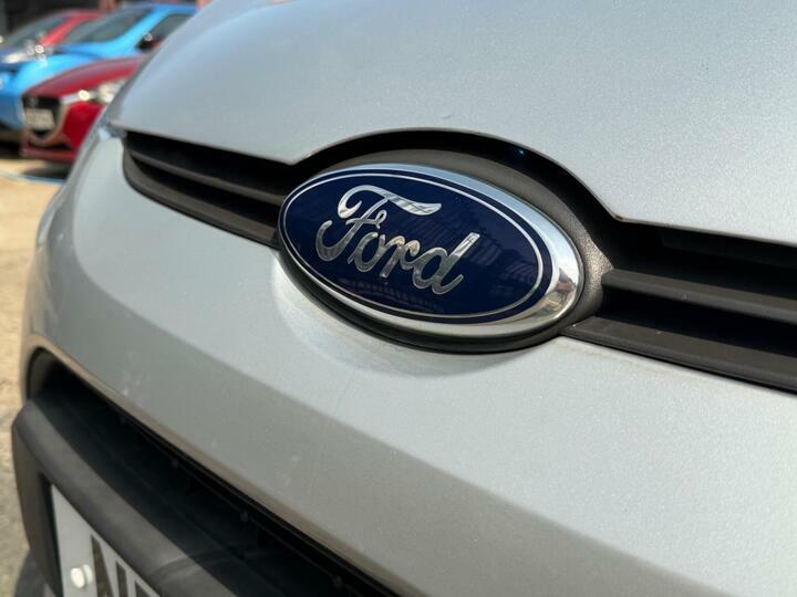 Ford Fiesta 1.6 Tdci Econetic Dpf Titanium Silver #40