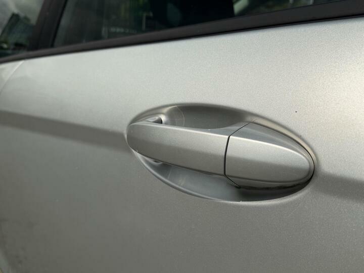 Ford Fiesta 1.6 Tdci Econetic Dpf Titanium Silver #46