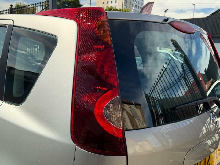 Nissan Note 1.5 Dci N-tec Hatchback Euro 5 Red #17