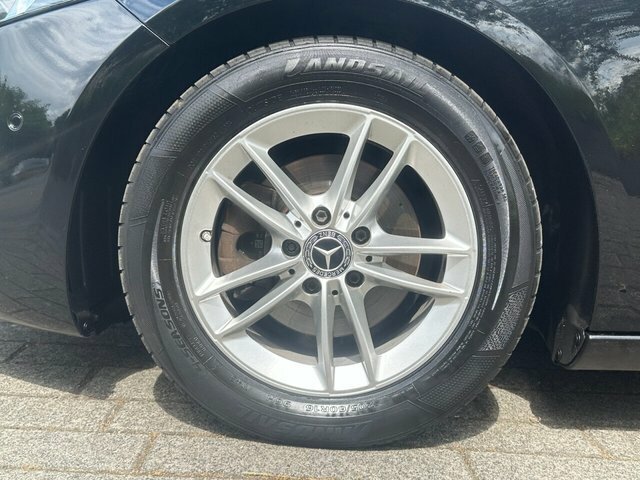 Mercedes-Benz A Class A180 Se Executive Hatchback FX19PUE Black #4