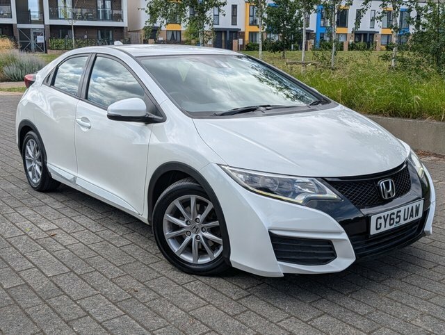 Honda Civic I-vtec S Hatchback White