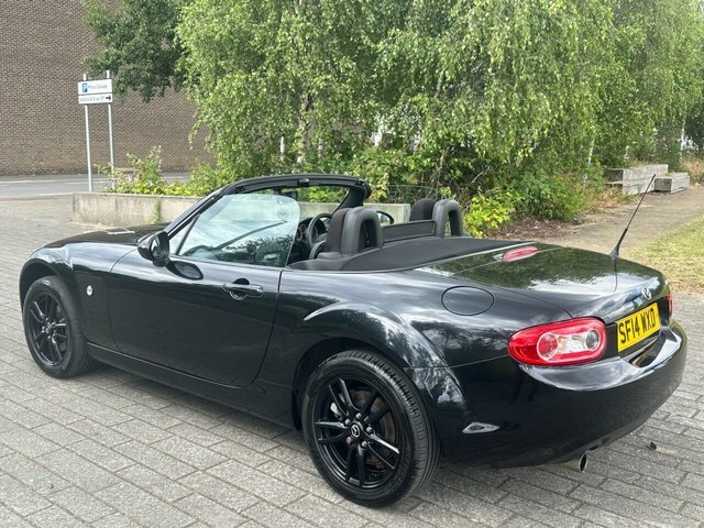 Mazda MX-5 Se Convertible Black #4