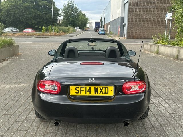 Mazda MX-5 Se Convertible Black #5