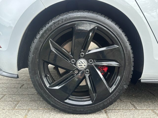 Volkswagen Golf Tsi Bluemotion Tech Gti YL67NGJ Silver #3