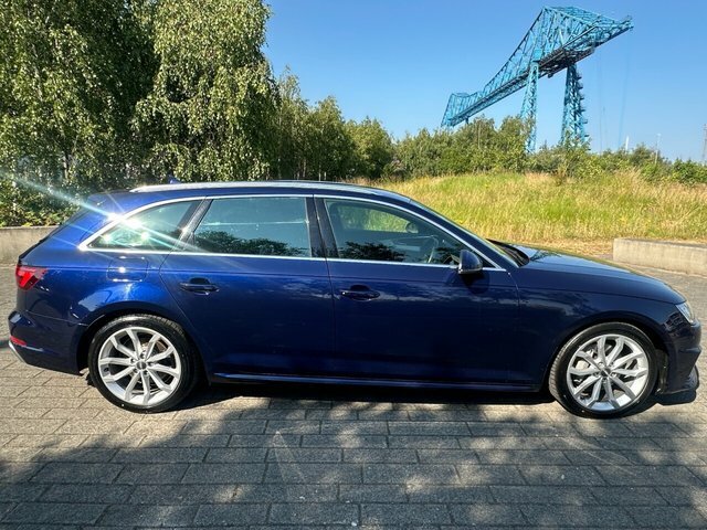 Audi A4 Avant Tdi 40 S Line Blue #3