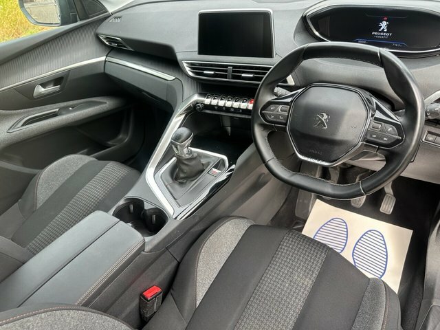 Peugeot 3008 Bluehdi Active Suv CP68FMZ Blue #2