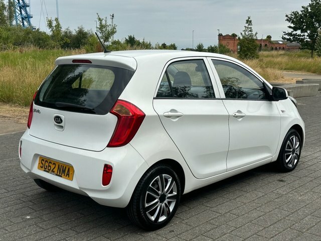 Kia Picanto 1 Hatchback White #3