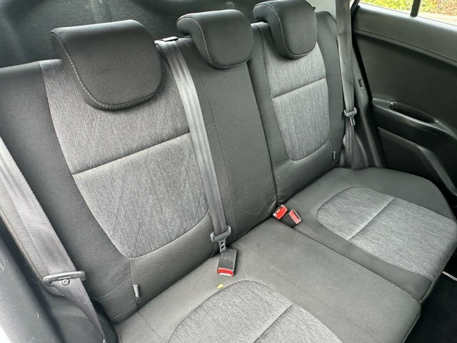 Kia Picanto 1.0 1 Air Hatchback White #21