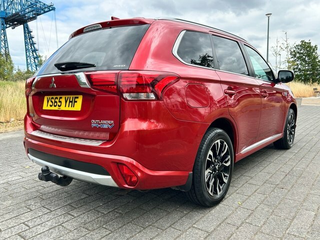 Mitsubishi Outlander 12Kwh Gx4h Suv YS65YHF Red #5