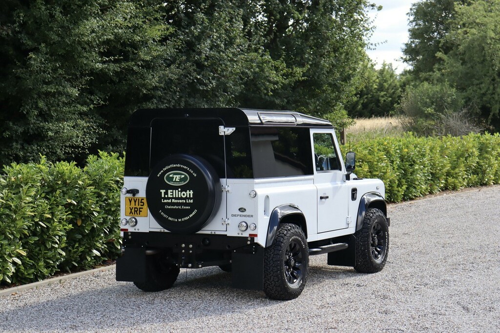 Land Rover Defender 90 90 2.2 Tdci County Station Wagon Green #10
