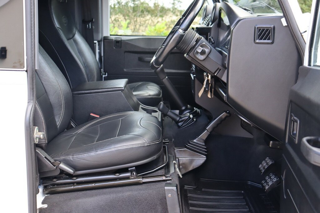 Land Rover Defender 90 90 2.2 Tdci Xs Station Wagon  #5