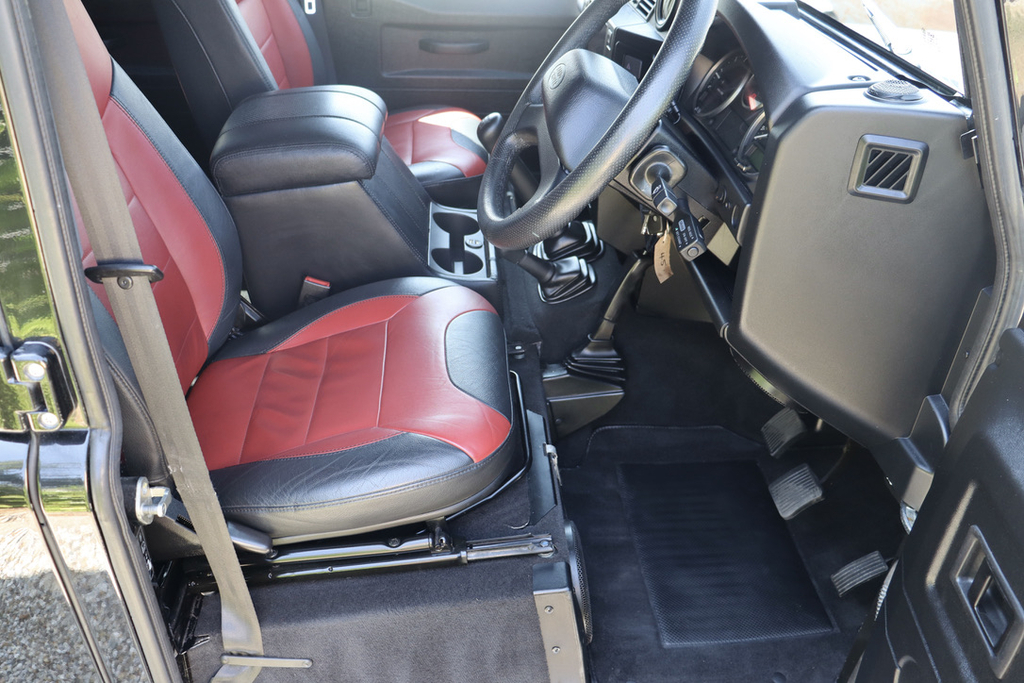 Land Rover Defender 110 110 2.2 Tdci Xs Station Wagon #5