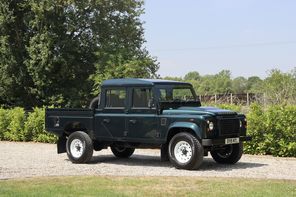 Land Rover Defender 130 Td Cc White #19