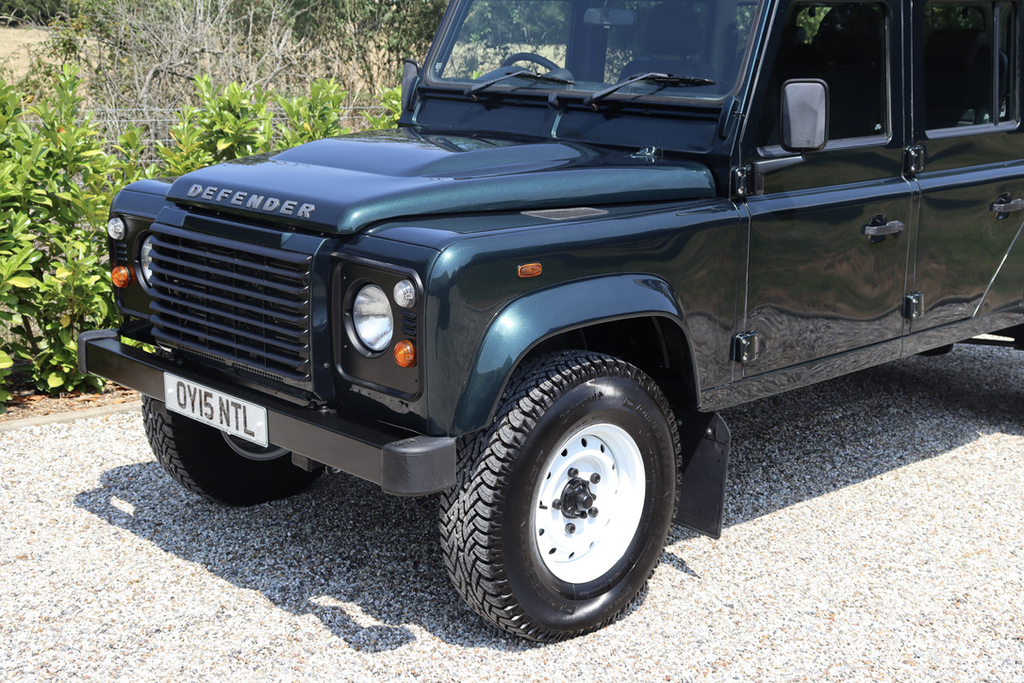 Land Rover Defender 130 Td Cc White #13