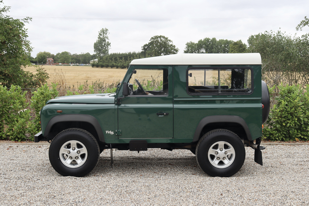 Land Rover Defender 90 90 2.5 Td5 Hard Top 7 Seater  #4