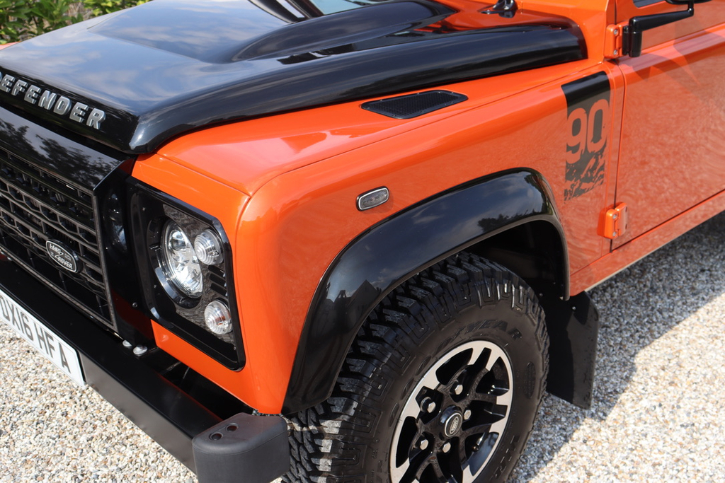 Land Rover Defender 90 Defender 90 Adventure Td Orange #19