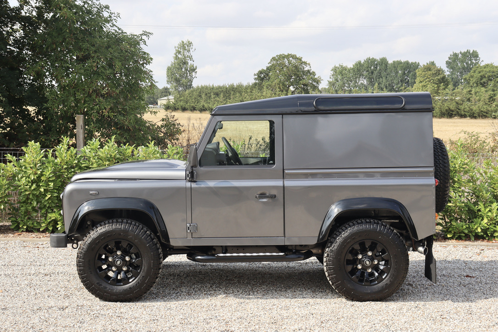 Land Rover Defender 90 90 2.2 Tdci Hard Top Xs  #4
