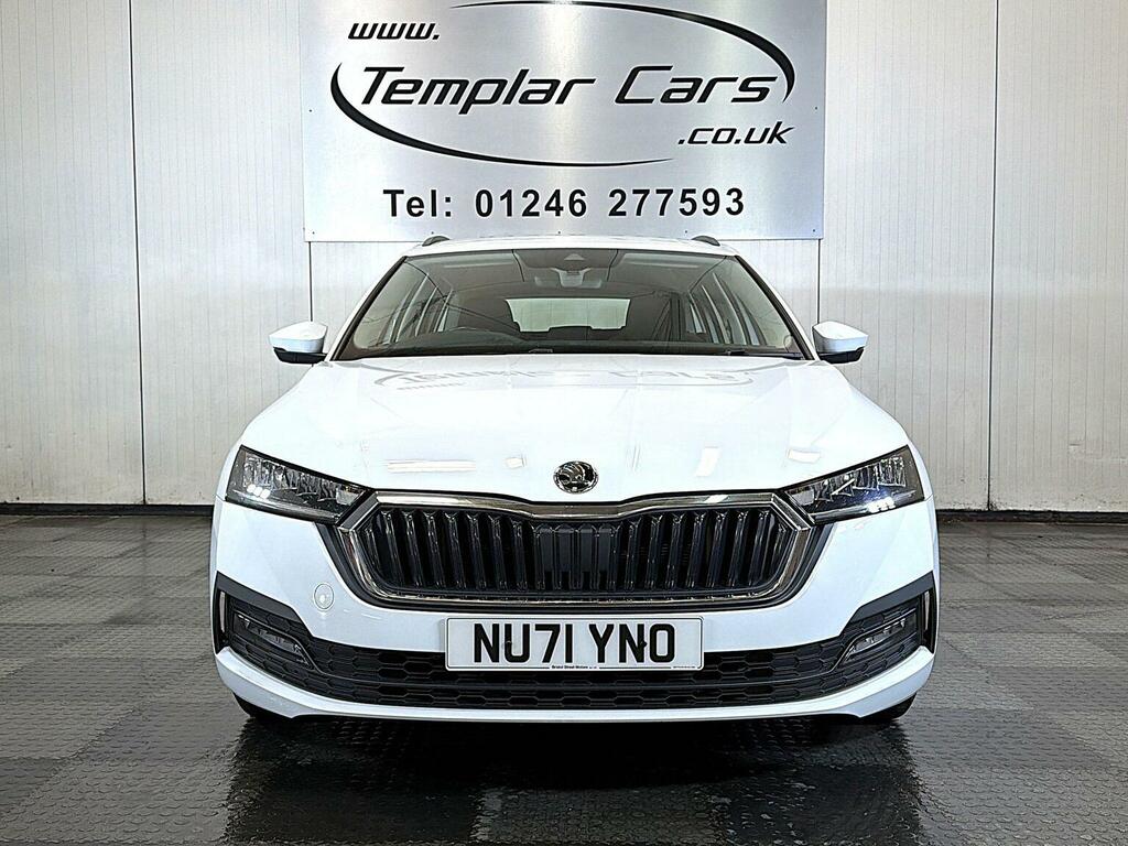 Skoda Octavia 1.5 Tsi Act Se Euro 6 Ss White #4