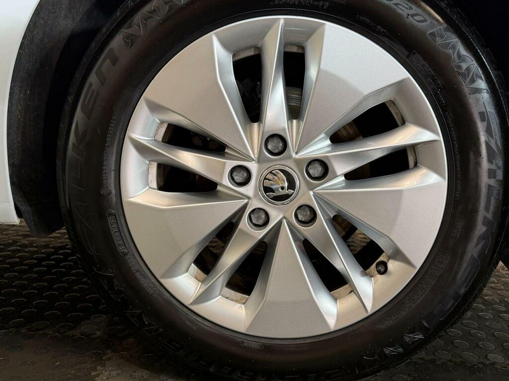 Skoda Octavia Estate Vrs 1.4 Tsi Iv 245 Ps Dsg Black #28