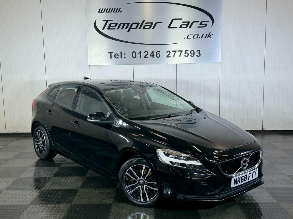 Volvo V40 2.0 T2 Gpf Momentum Euro 6 Ss Black