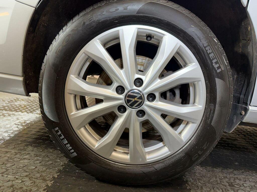Volkswagen Caddy Maxi Life Mpv Grey #32