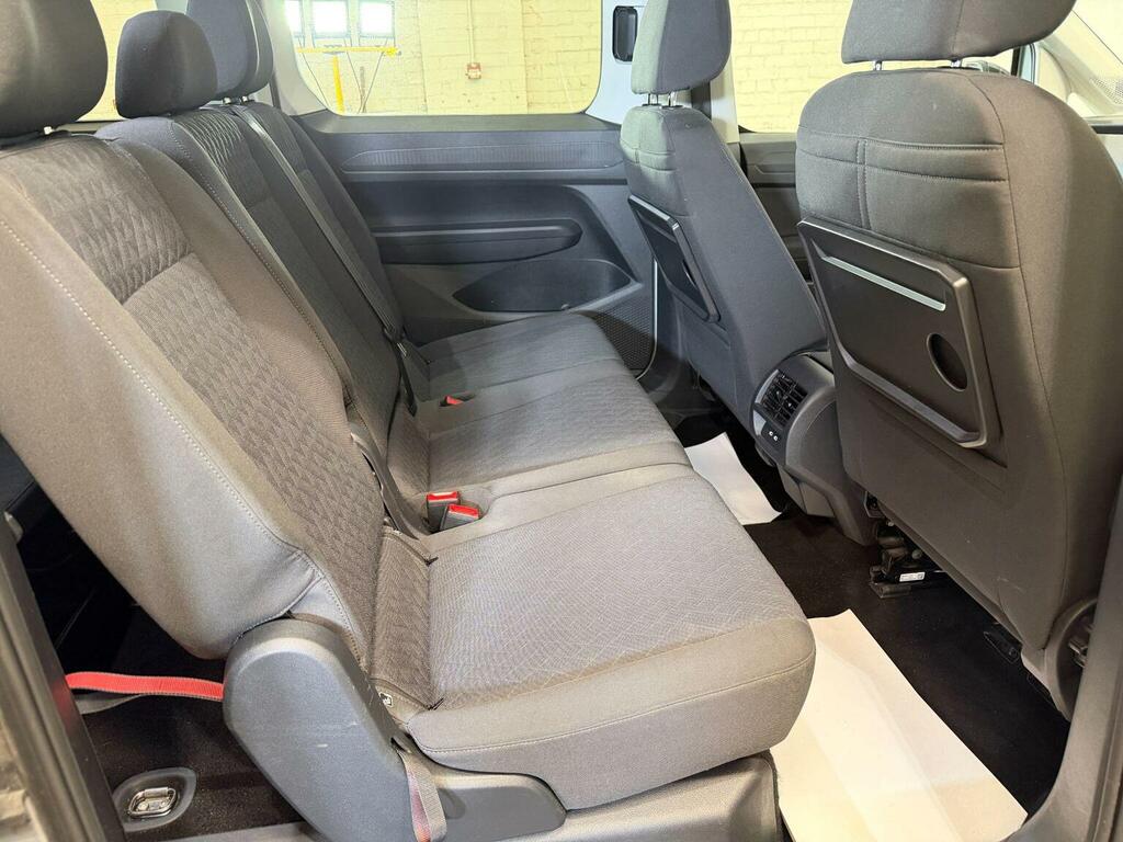 Volkswagen Caddy Maxi Life Mpv Grey #24