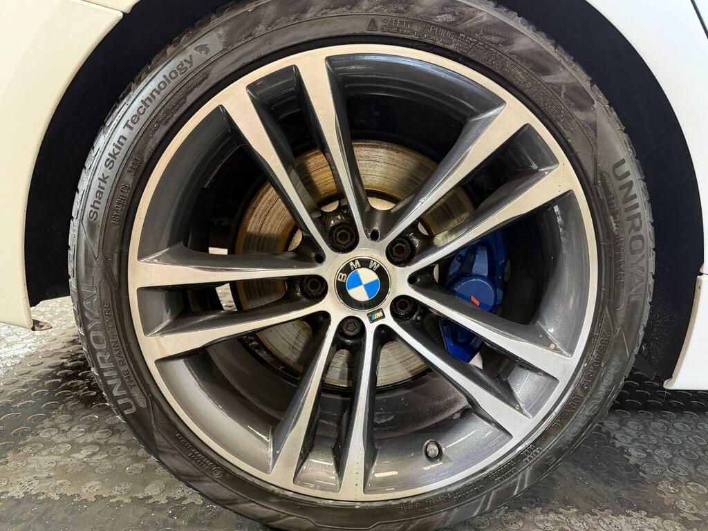 BMW 3 Series Gran Turismo 2L Luxury White #29
