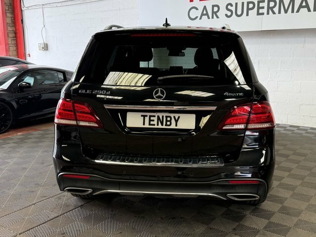 Mercedes-Benz GLE Class Gle 250 D 4Matic Amg Line Premium Plus ST66PPF Black #6