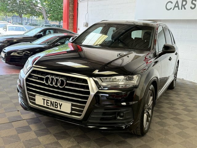 Audi Q7 Automatic Black #4