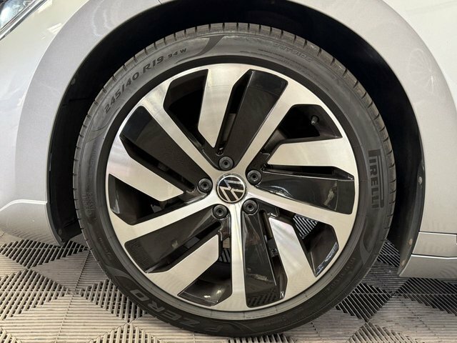 Volkswagen Arteon Shooting Brake R-line 2.0 Tsi 190Ps 7-Speed Dsg 5 Silver #19