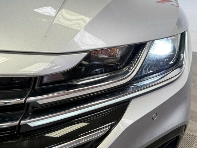 Volkswagen Arteon Shooting Brake R-line 2.0 Tsi 190Ps 7-Speed Dsg 5 Silver #23
