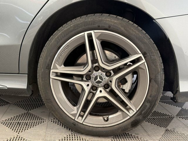 Mercedes-Benz C Class 4.0 C63 V8 Biturbo Amg Saloon Spds Mct Black #17