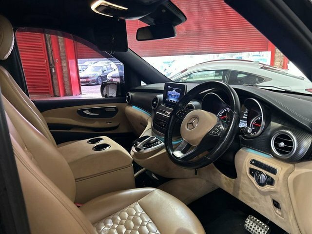 Mercedes-Benz V Class 2.2 V250d Amg Line Mpv G-tronic Euro 6 Black #24