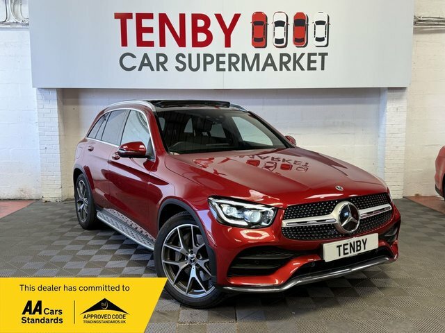 Mercedes-Benz GLC Class Glc 300 Amg Line Premium D 4Matic Red