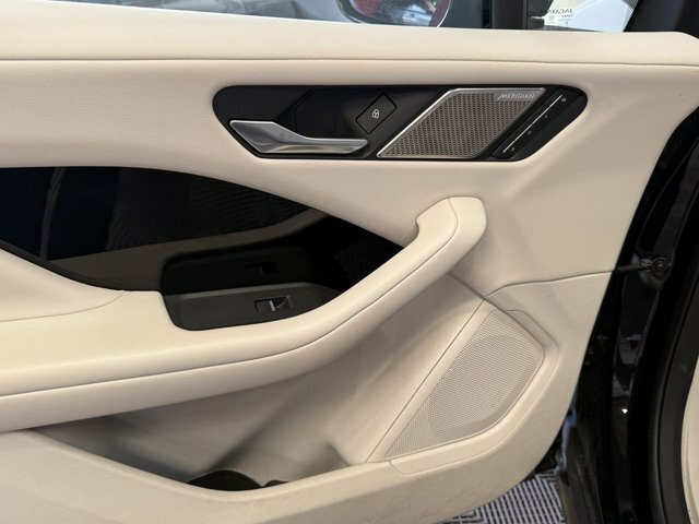 Jaguar I-Pace Ev400 90Kwh Charger Hse Black #53