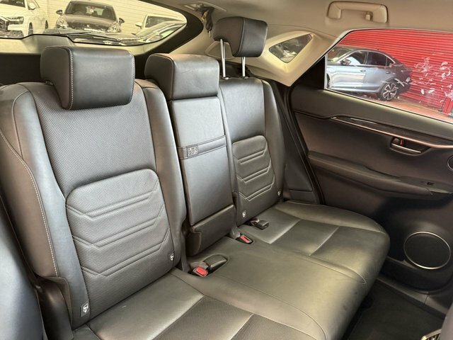 Lexus NX 300H 2.5 Se E-cvt 4Wd Black #59