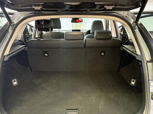 Lexus NX 300H 2.5 Se E-cvt 4Wd Black #14