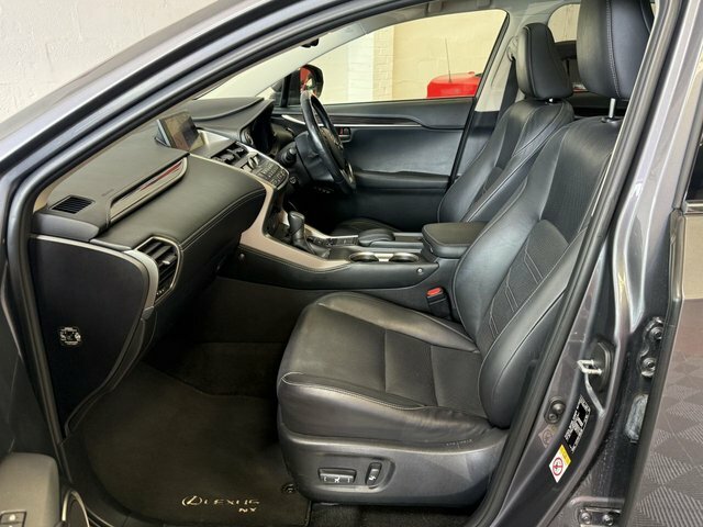 Lexus NX 300H 2.5 Se E-cvt 4Wd Black #52