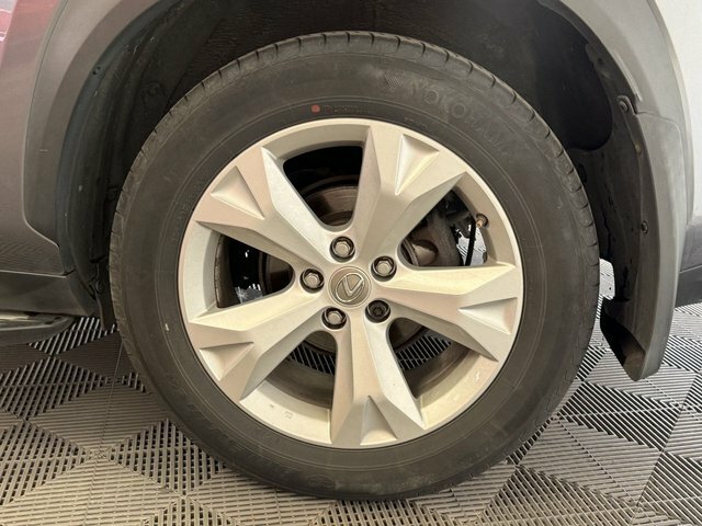 Lexus NX 300H 2.5 Se E-cvt 4Wd Black #18