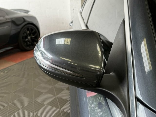Mercedes-Benz C Class  White #18