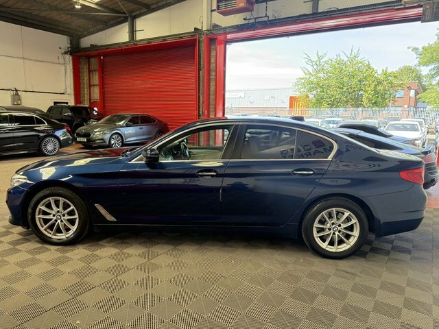 BMW 5 Series 520D Se Blue #5