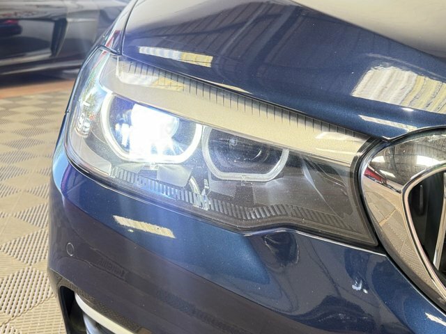 BMW 5 Series Saloon Blue #21