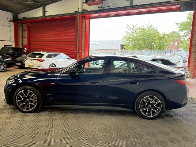 BMW i4 Automatic Blue #4