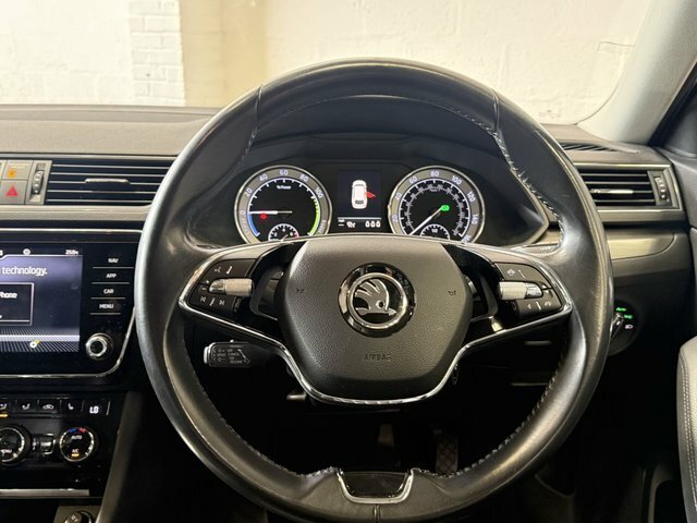 Skoda Superb Superb Se L IV Phev S-a Grey #30