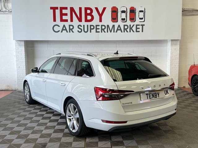 Skoda Superb Superb Se L Iv Phev White #5