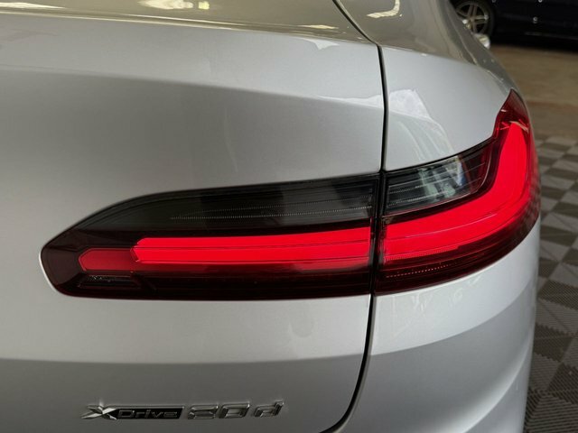 BMW X4 Xdrive30d M Sport White #24