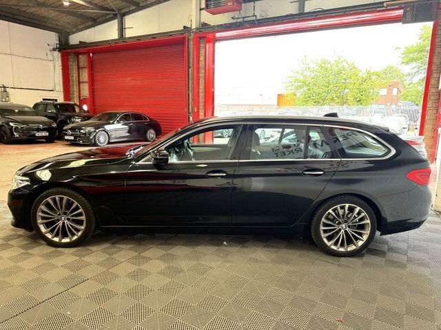 BMW 5 Series 520D Se Black #4